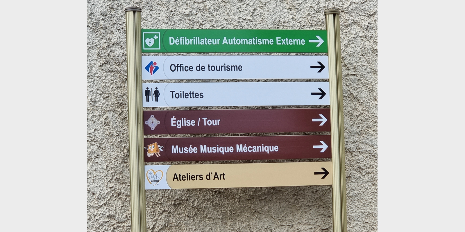 AUTOCOLLANT-7