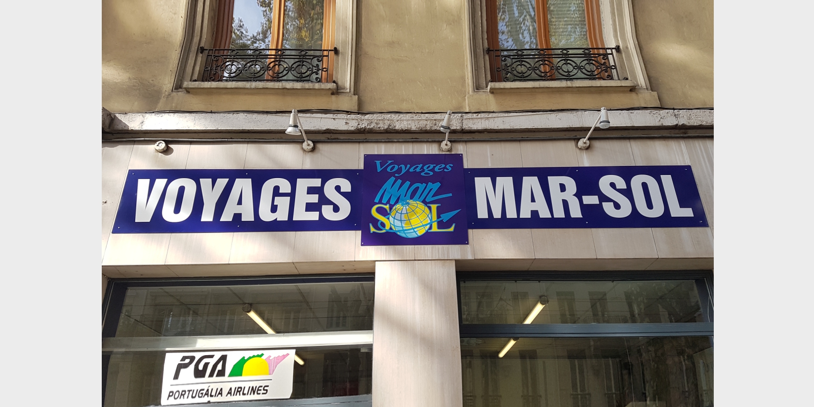 ENSEIGNES-7